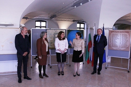 Изложба за кирилицата блесна в залите на Братиславския замък